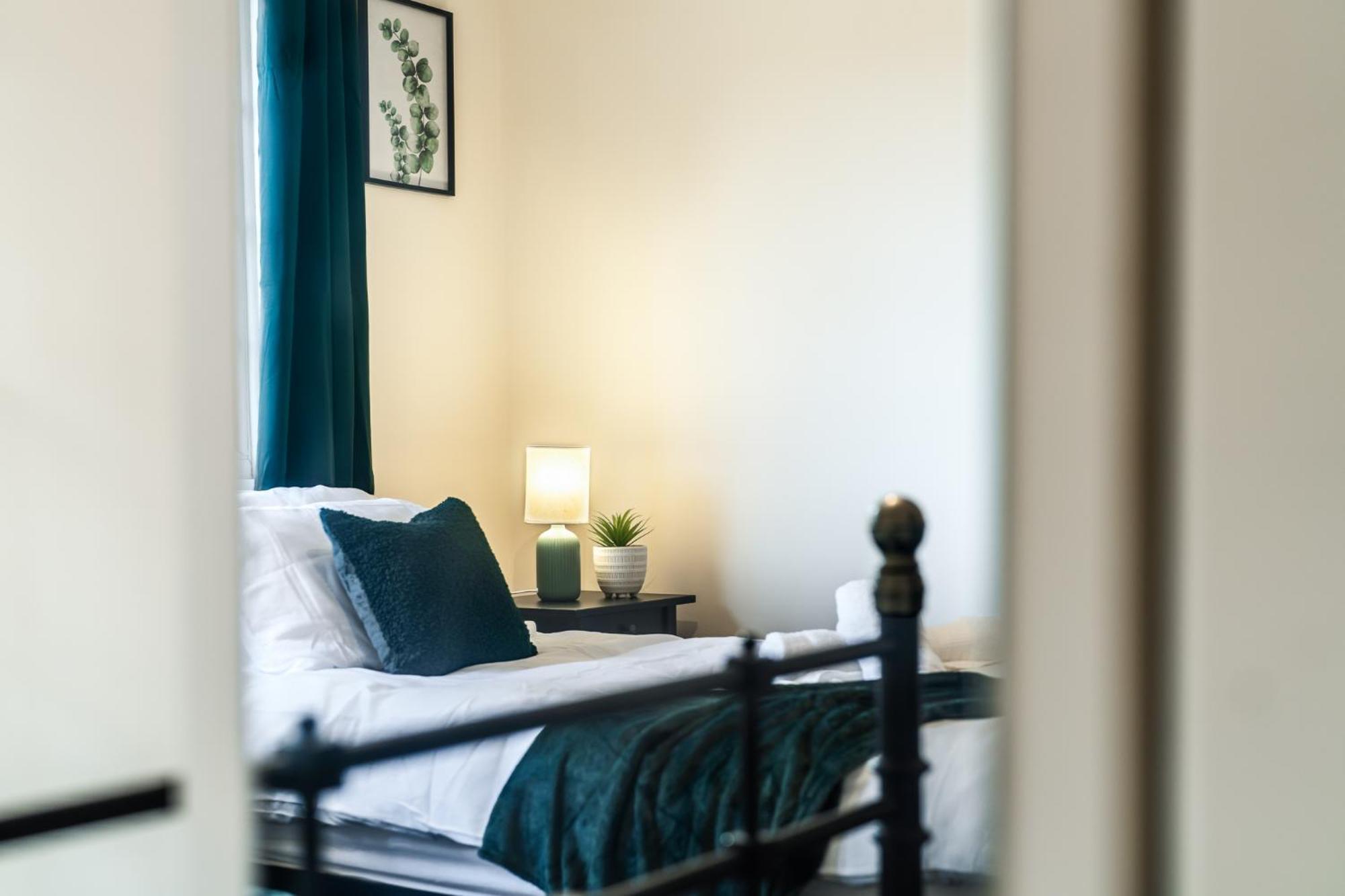 Casa vacanze Wilkinsons Home-free Parking, Perfect For Contractors & Weekend Getaways, Near Airport & Excel