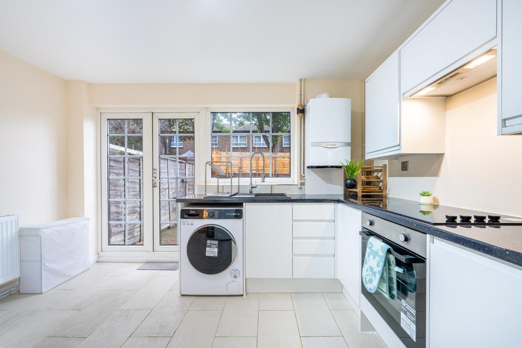 Casa vacanze Wilkinsons Home-free Parking, Perfect For Contractors & Weekend Getaways, Near Airport & Excel